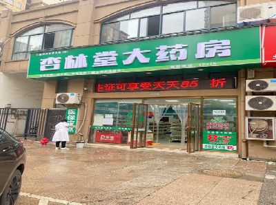 扬州铝塑板门头招牌的特点。