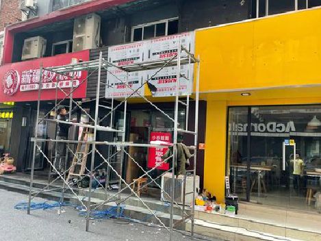 扬州制作广告招牌如何避免它发黄？